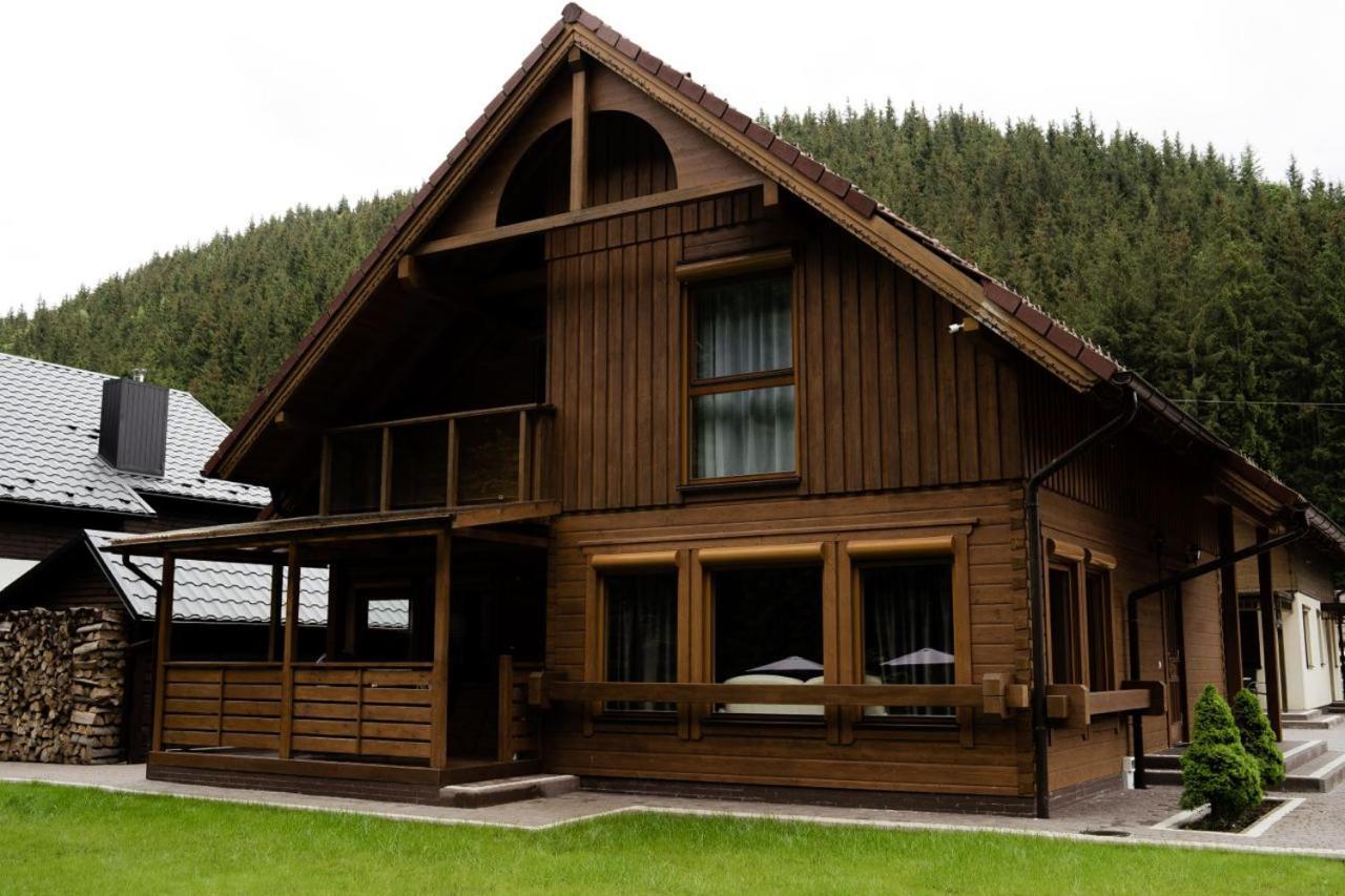 Berghaus Bukovel Villa Eksteriør bilde